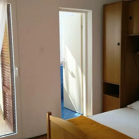 Nada Guest house *